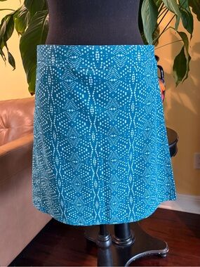 RipSkirt Hawaii wrap skirt, in the "Playa Ocean" teal batik print.  - size Small